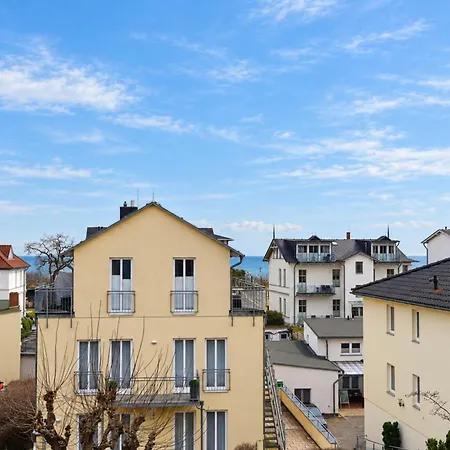 Appartement Haus Ferienidyll 7 *